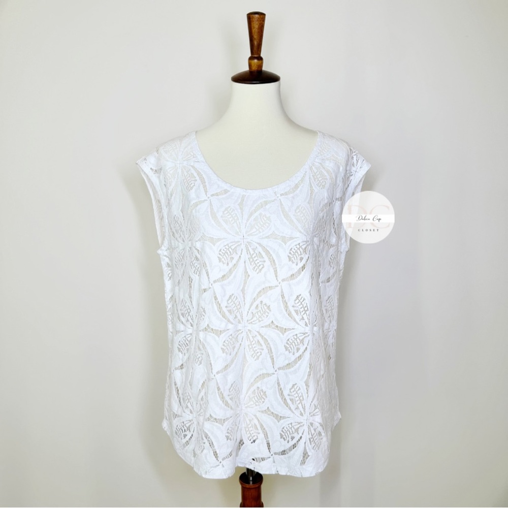 Banana Republic Women’s M White Lace Overlay